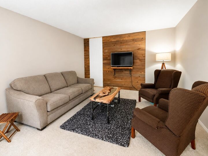 Property Photo: 35350 McCorkell Drive BC V3G 2C3