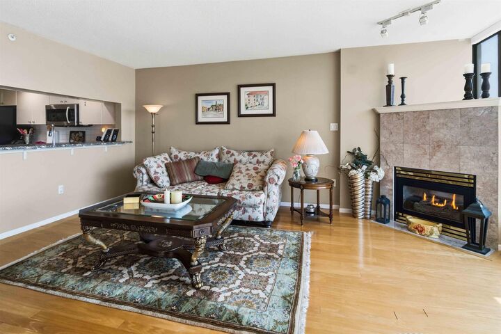 Property Photo: 1088 Quebec Street 1105 BC V6A 4H2
