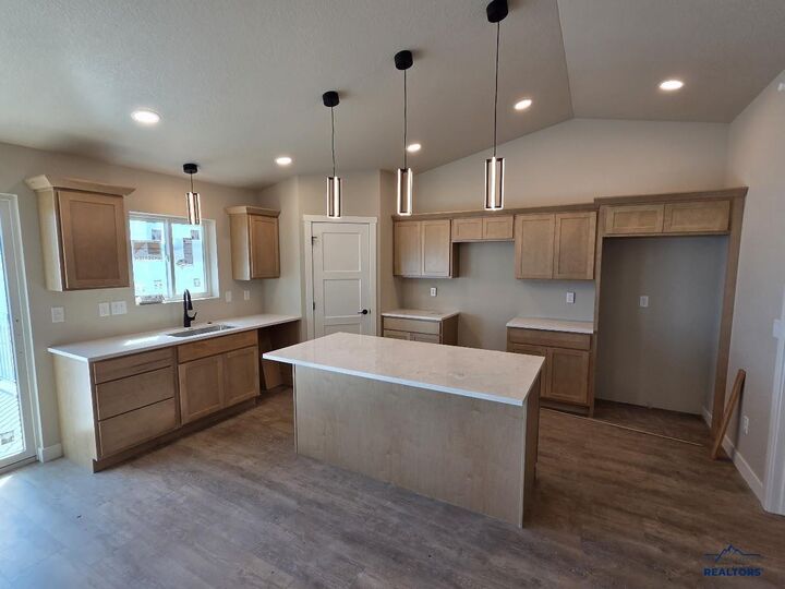 Property Photo:  1219 Pinnacle Ct  SD 57701 