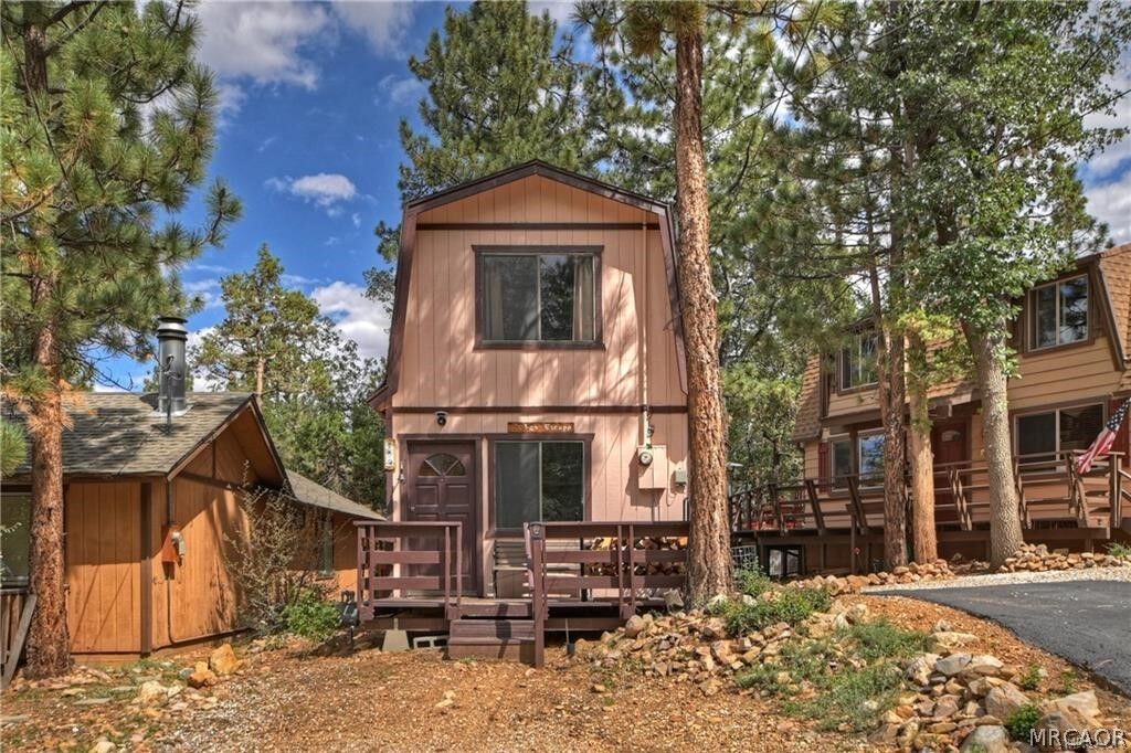 Property Photo:  759 Spruce Lane  CA 92386 