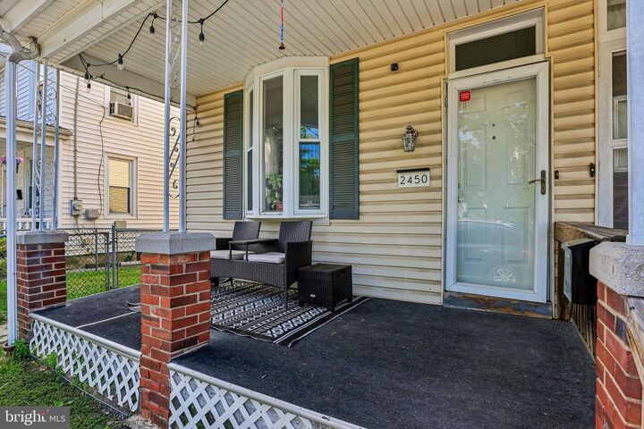 Property Photo: 2450 Elm Street PA 17103