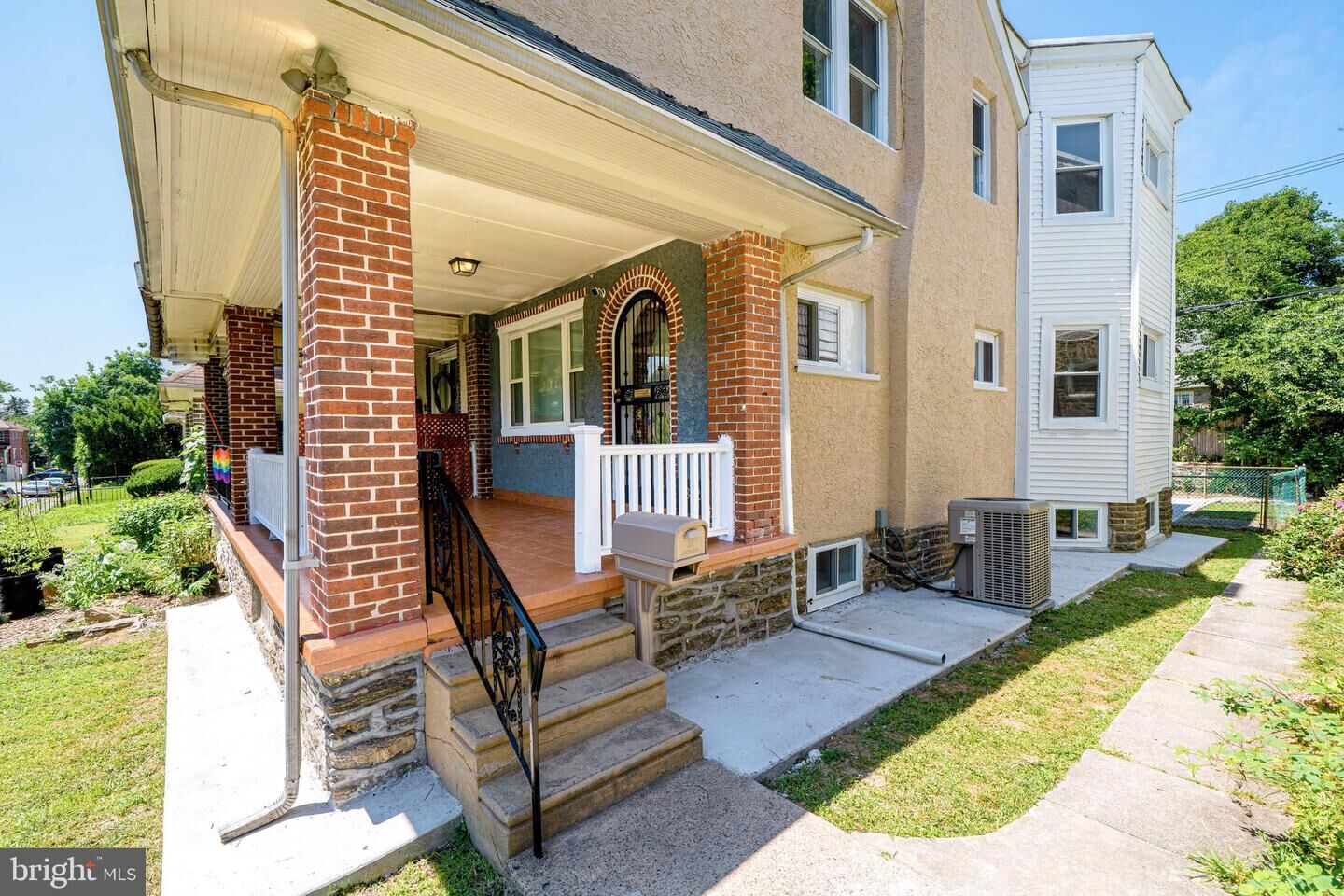 Property Photo: 829 E Rittenhouse Street PA 19138
