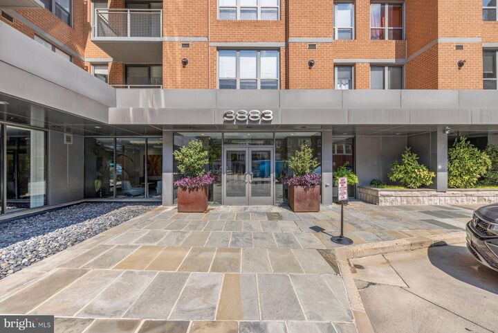 Property Photo:  3883 Connecticut Avenue NW 206  DC 20008 