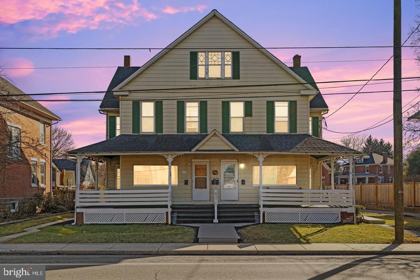 Property Photo: 286 E Main Street PA 17538