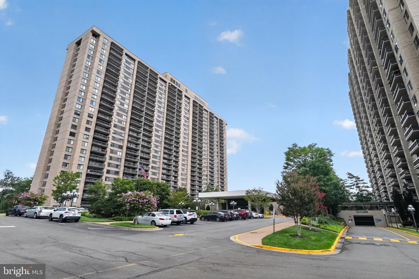Property Photo:  3705 S George Mason Drive 1407-S  VA 22041 