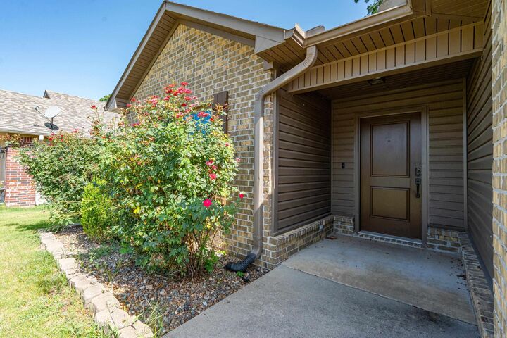 Property Photo:  139 Eel Place  AR 71913 