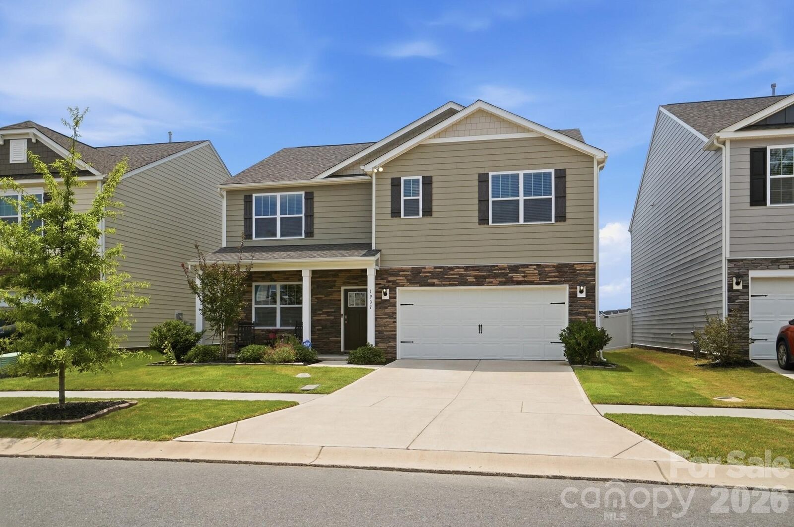 Property Photo: 1937 Vanderlyn Street NC 28112