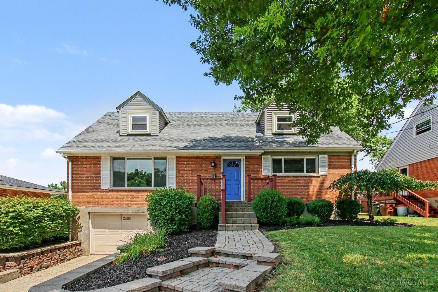 Property Photo: 2589 S Kathwood Circle OH 45236