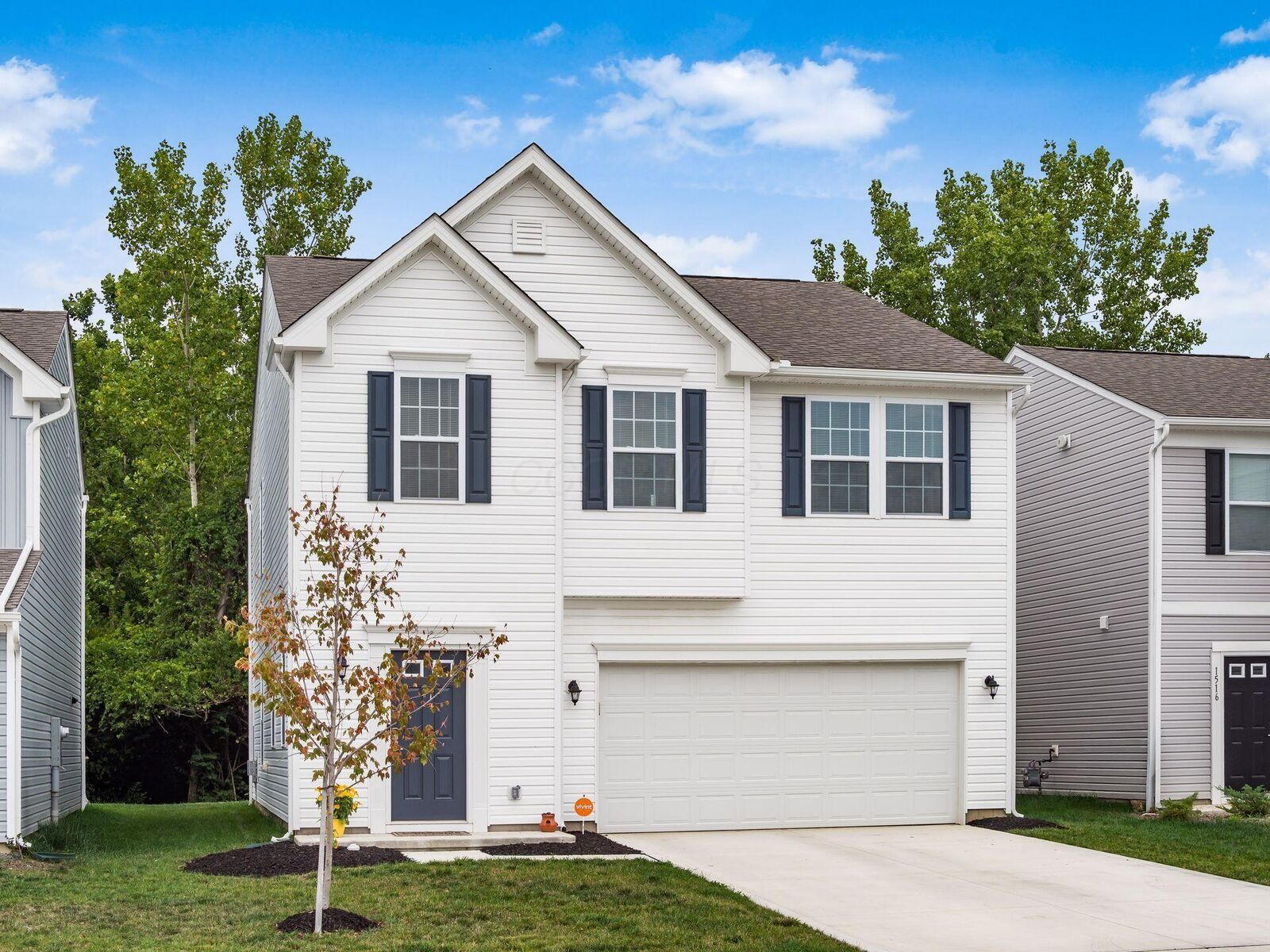 Property Photo:  1520 Billingham Drive  OH 43123 