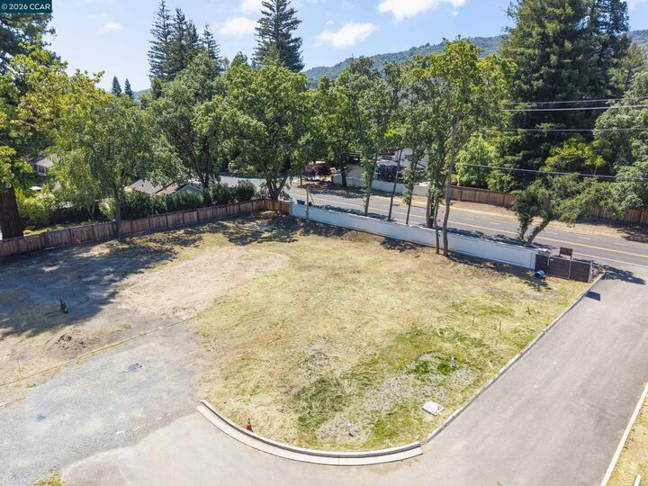 Property Photo:  824 Danville Blvd  CA 94526 