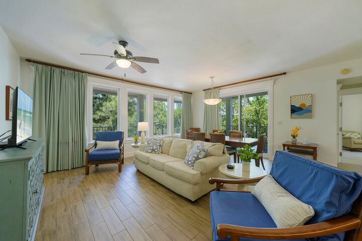Property Photo:  9600 Grand Sandestin Boulevard Unit 3301  FL 32550 