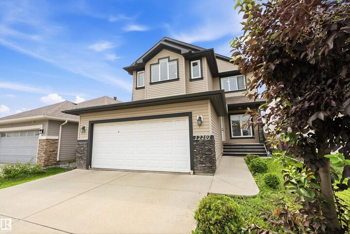 Property Photo:  12207 172 Avenue NW  AB T5X 0H3 