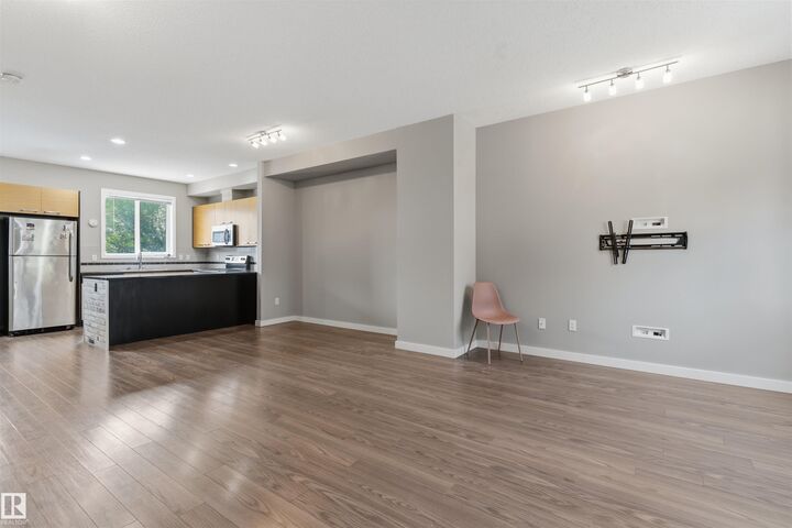 Property Photo: 675 Watt Boulevard SW 62 AB T6X 0Y2
