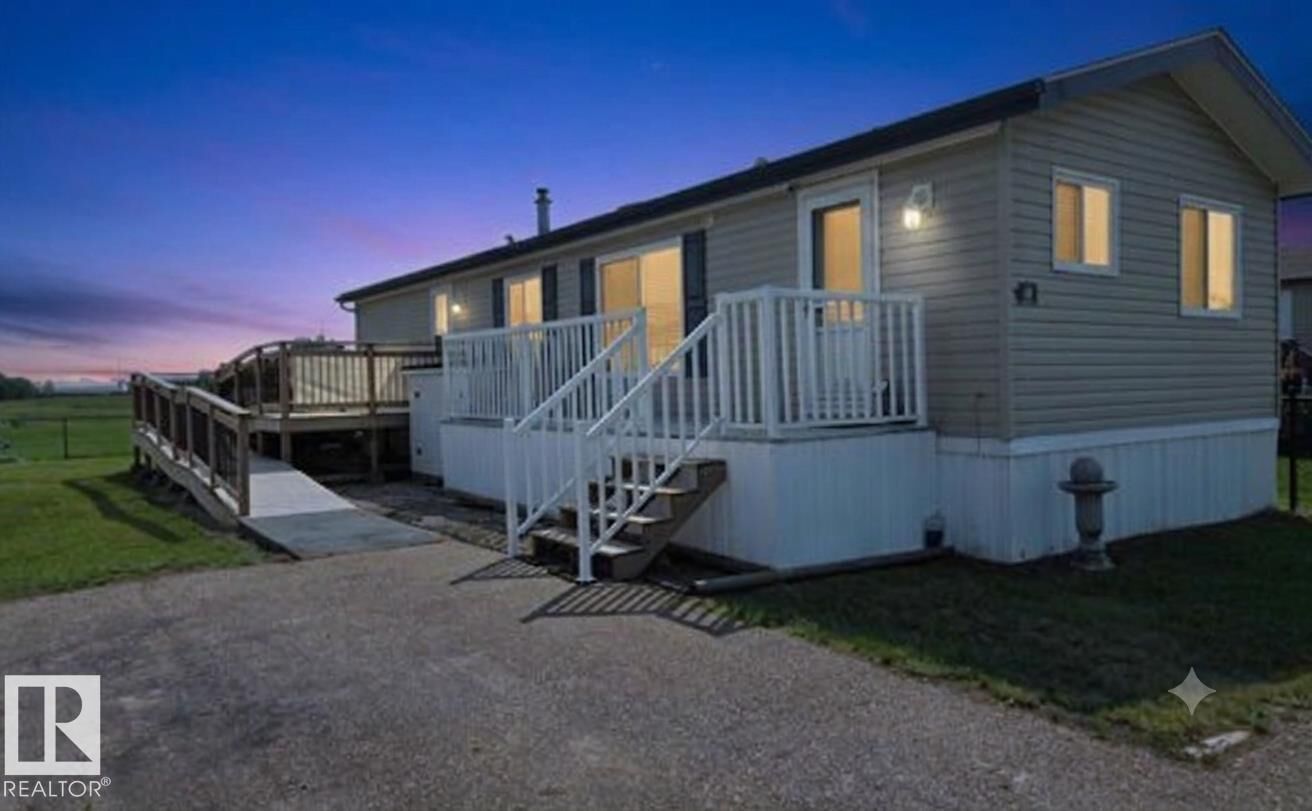 Property Photo: 10 Midland Road AB T0C 1Z0