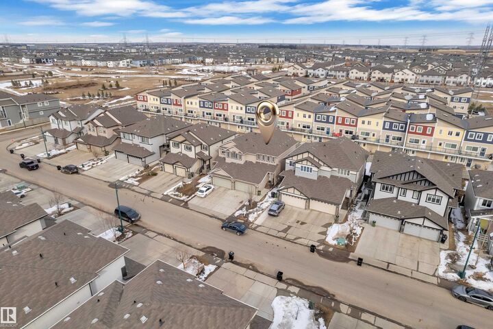 Property Photo:  1303 29 Street NW  AB T6T 0V1 