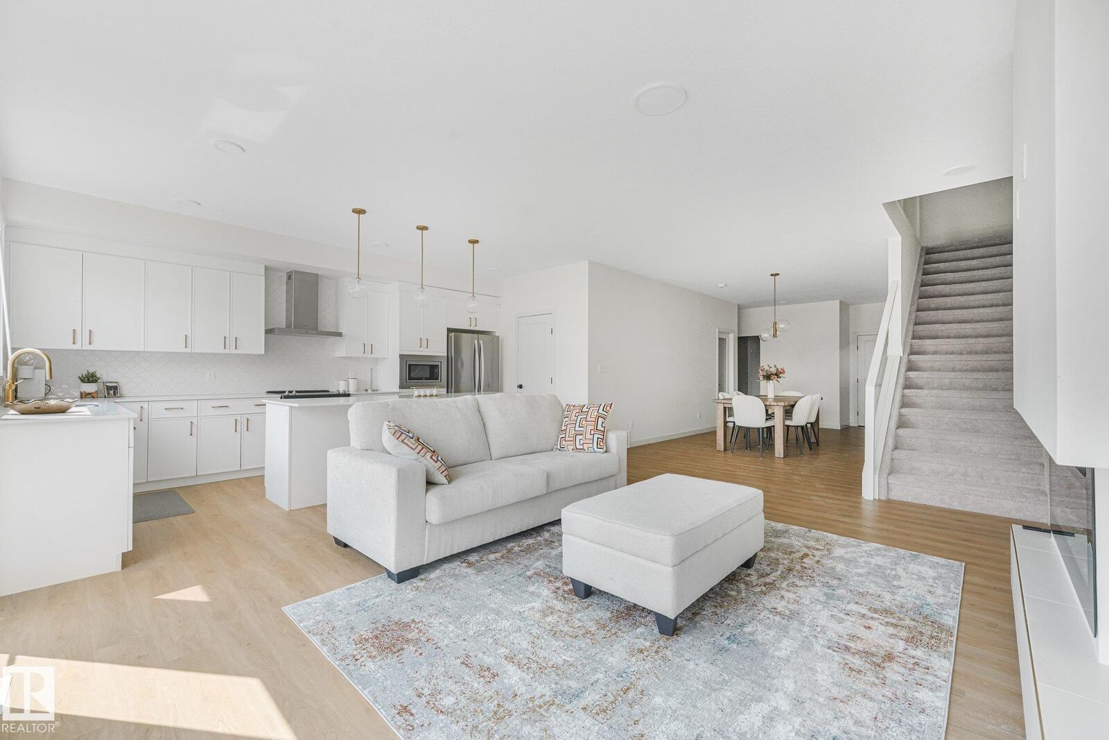 Property Photo:  3217 Kulay Way SW  AB T6W 2J7 