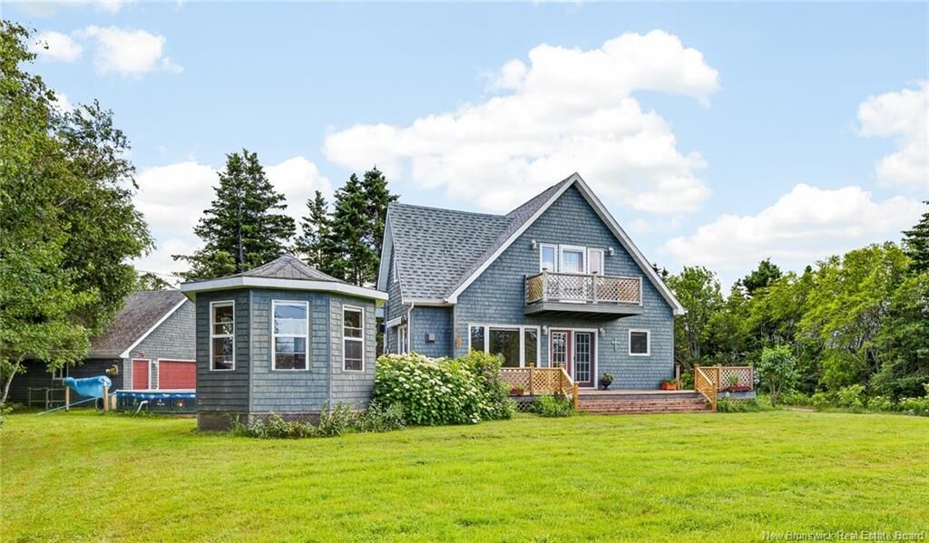 Property Photo:  51 Allee Des Arts  NB E4N 1R1 