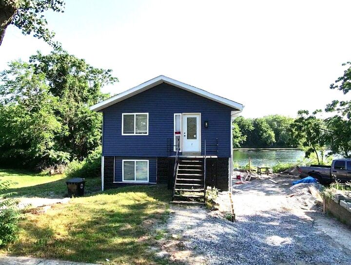 Property Photo:  5801 Juniper Avenue 2  IN 46403 