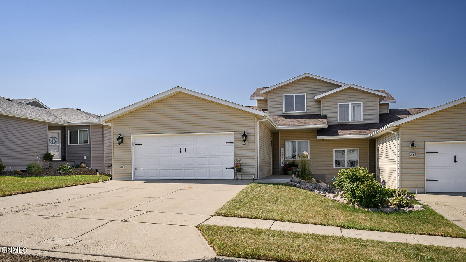 Property Photo:  4601 Impala Court NW  ND 58554 