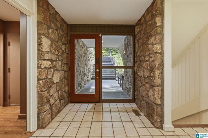 Property Photo:  2901 Smyer Road  AL 35216 
