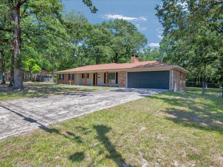 Property Photo:  900 Edgewood Circle  TX 75904 