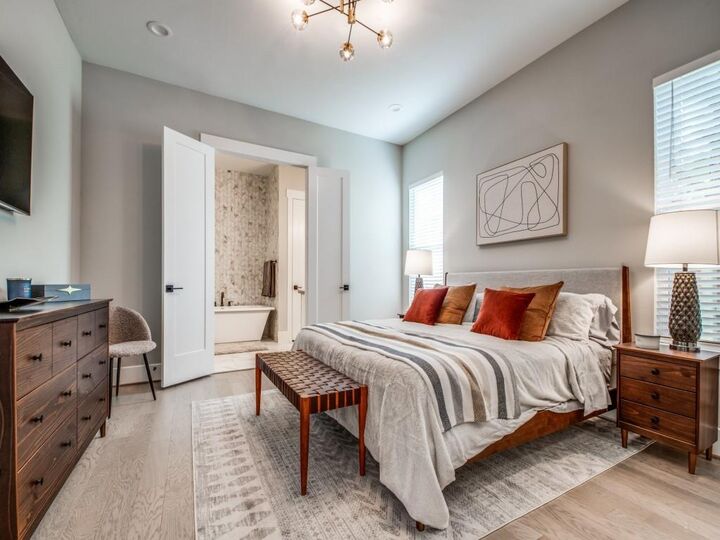 Property Photo:  43 Red Harper Drive  TX 77389 