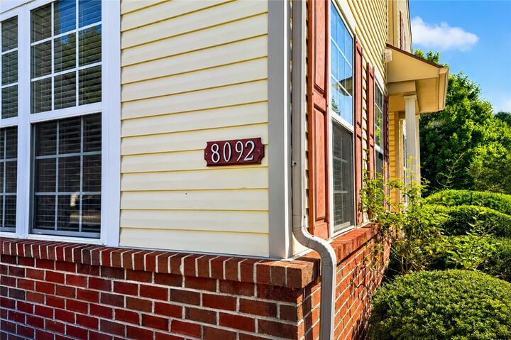 Property Photo:  8092 Cross Creek Circle  PA 18031 