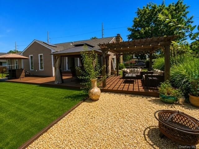 Property Photo: 639 Elmwood Road NY 11704