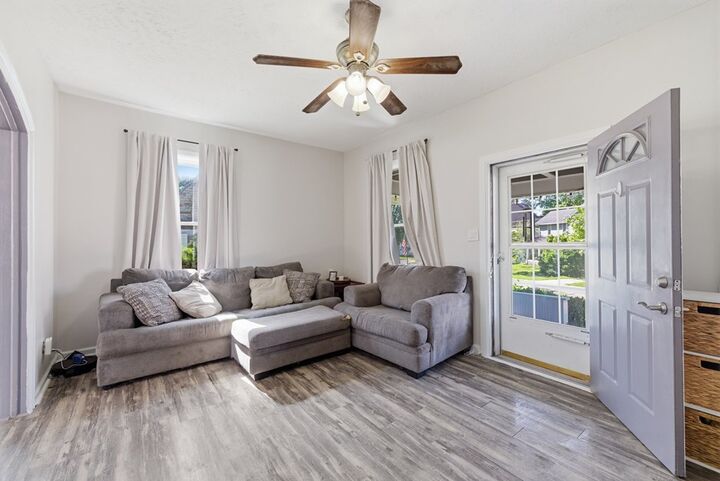 Property Photo:  414 Sandusky St  OH 44805 