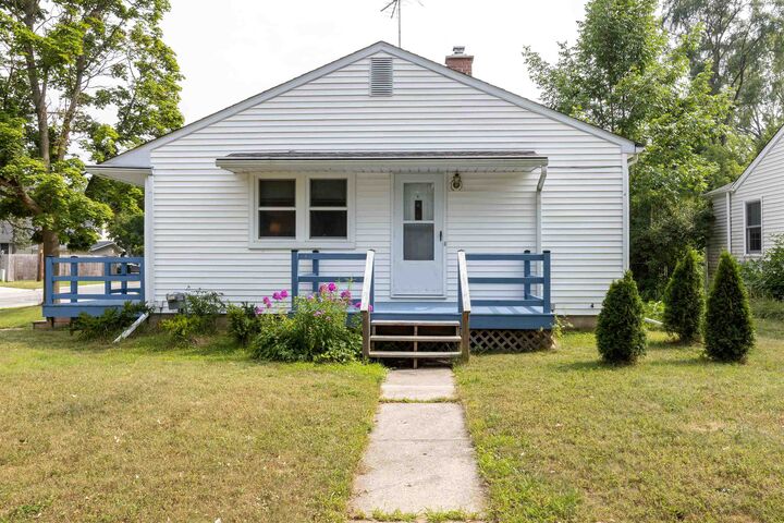 Property Photo:  3109 Boston  MI 48642 