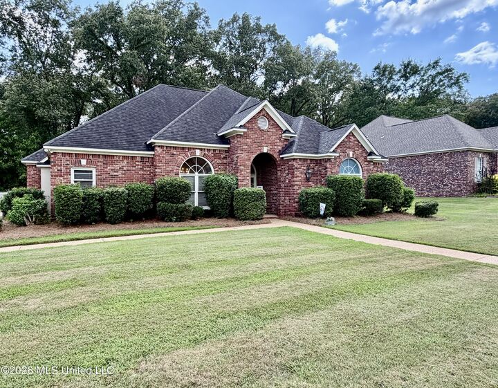 Property Photo:  100 Trace Ridge Drive  MS 39056 
