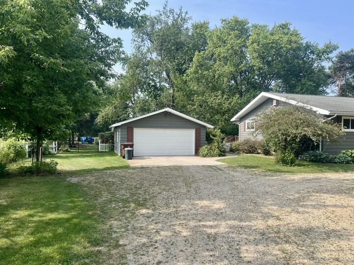 Property Photo: 15747 Coral Road MI 49322