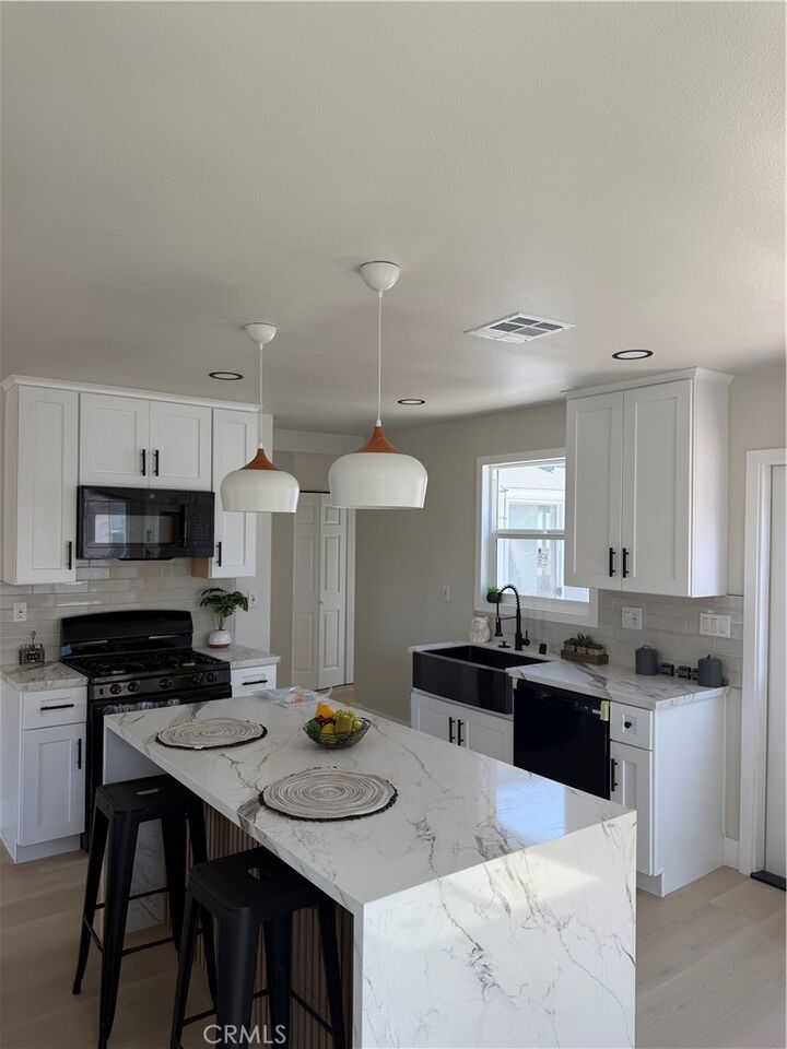 Property Photo:  2416 W Repetto  CA 90640 