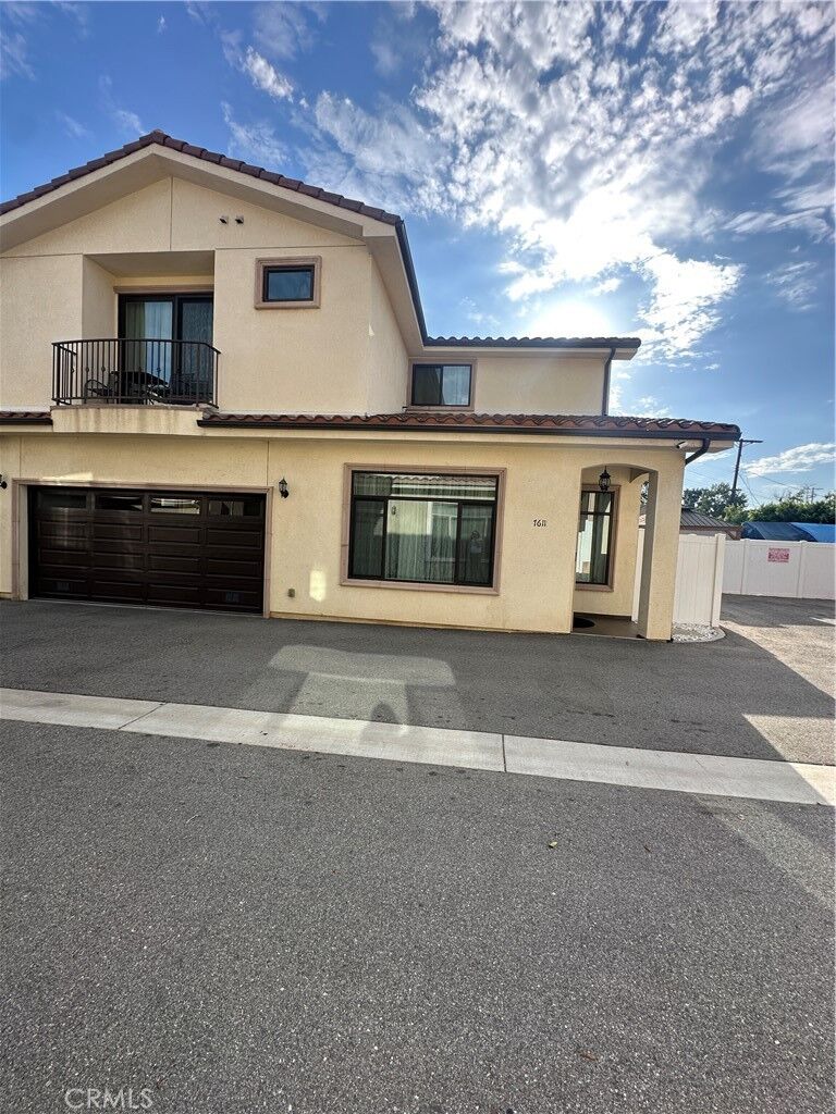 Property Photo:  7611 Lilly Way  CA 91605 