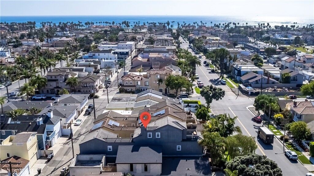 Property Photo: 614 16th Street CA 92648