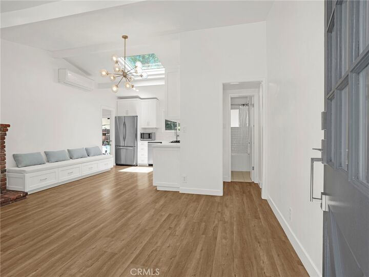 Property Photo:  5338 Campo Road  CA 91364 