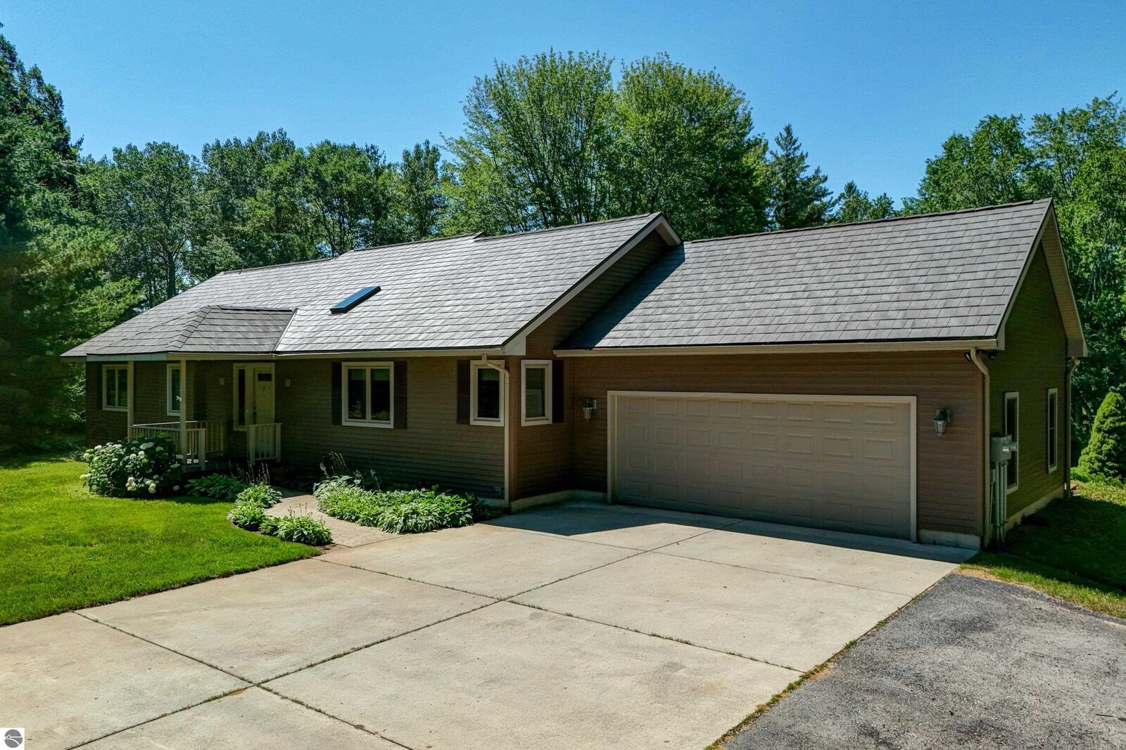 Property Photo: 1225 Fernwood Drive MI 49637
