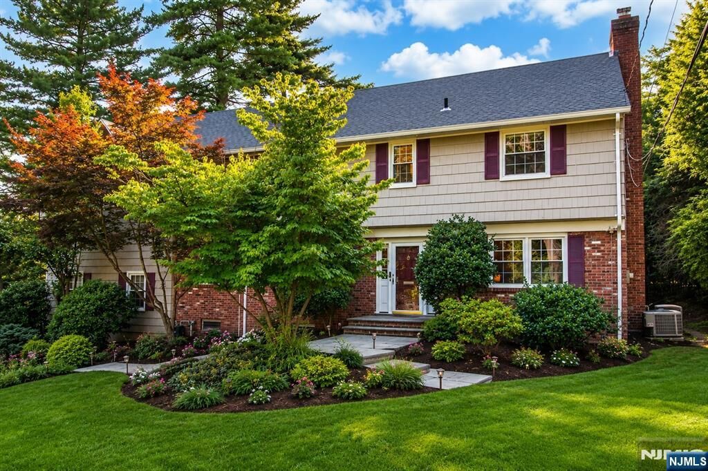 Property Photo: 122 Crest Road NJ 07450