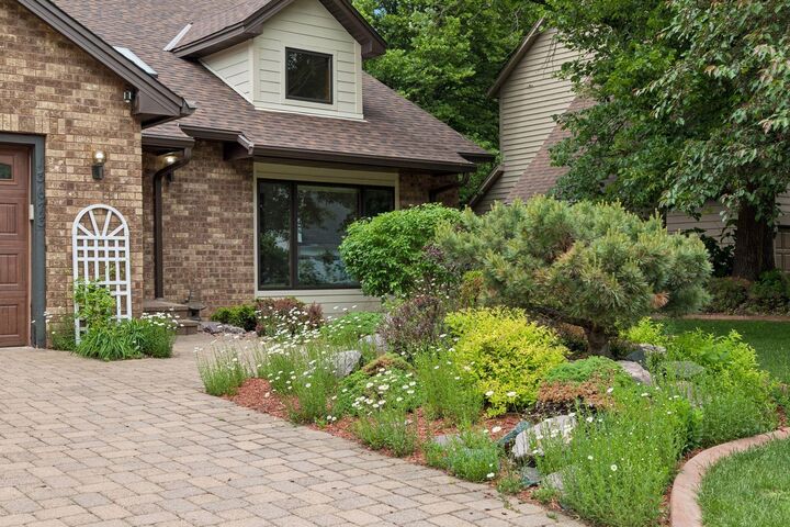 Property Photo:  13673 Duluth Drive  MN 55124 