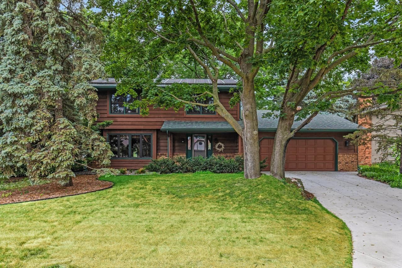 Property Photo: 1819 Moore Street MN 55113