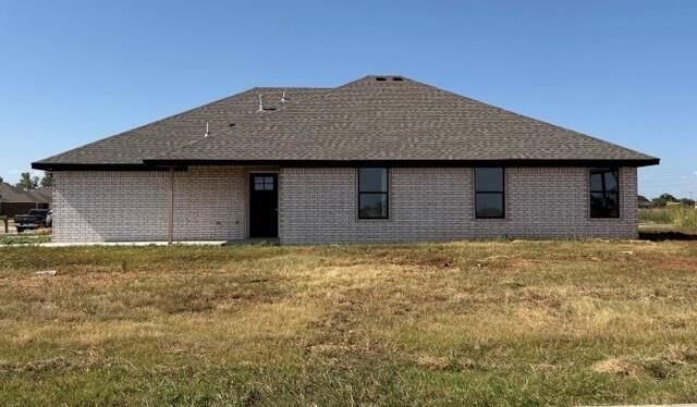 Property Photo:  1812 Sommerset Place  OK 73521 