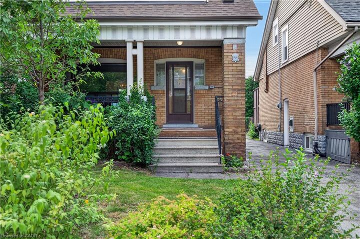 Property Photo: 172 Kensington Avenue S ON L8M 3H5