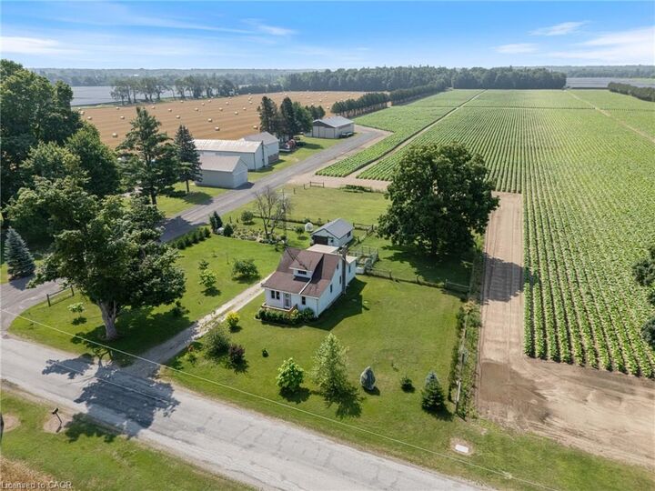 Property Photo: 392 Windham Road 7 ON N0E 1H0