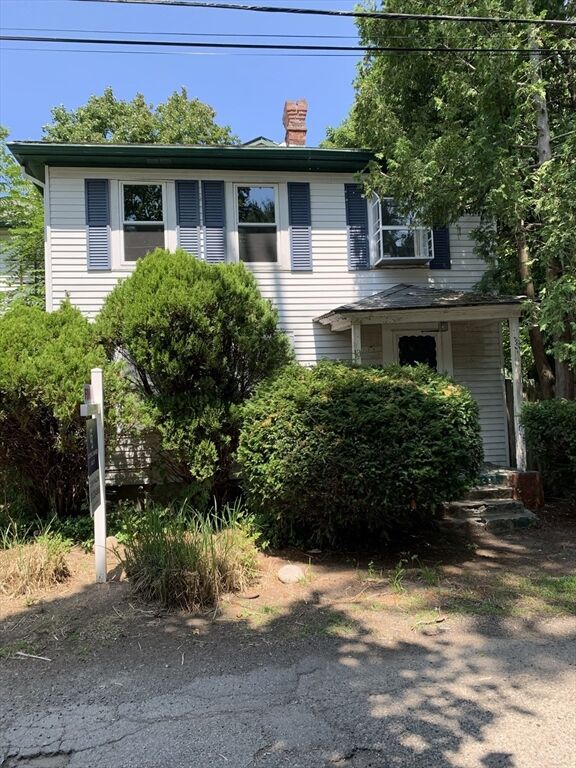 Property Photo:  10 Willard St  MA 01778 