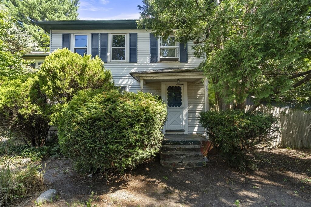 Property Photo: 10 Willard St MA 01778