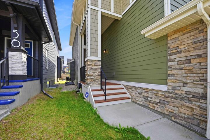 Property Photo: 52 Sunrise Way AB T4C 2S3