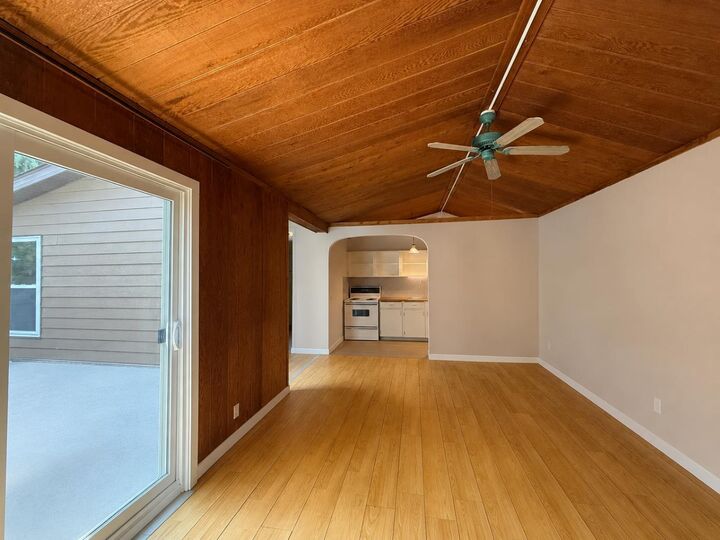 Property Photo: 5404 10 Avenue SE 334 AB T2A 5G4