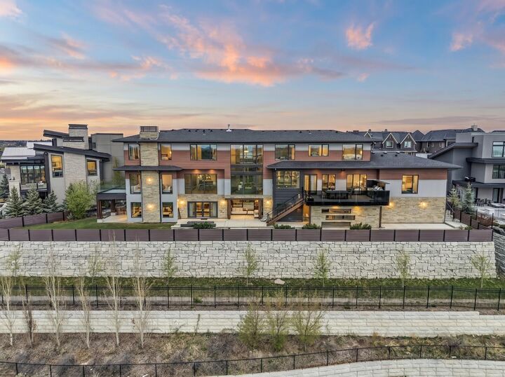 Property Photo: 315 Aspen Ridge Place SW AB T3H 1T2