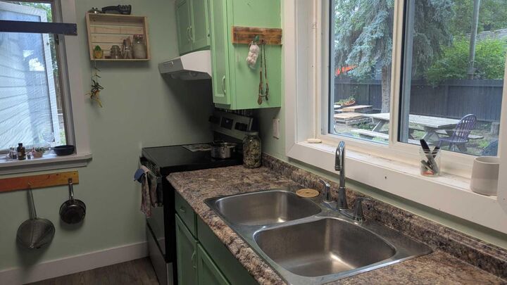 Property Photo:  5028 52 Street  AB T0B 3S0 