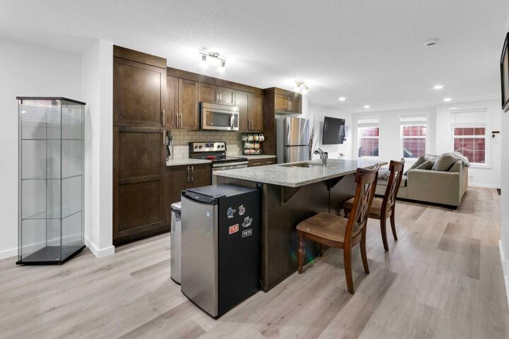 Property Photo:  2400 Ravenswood View SE 1503  AB T4A 0V7 